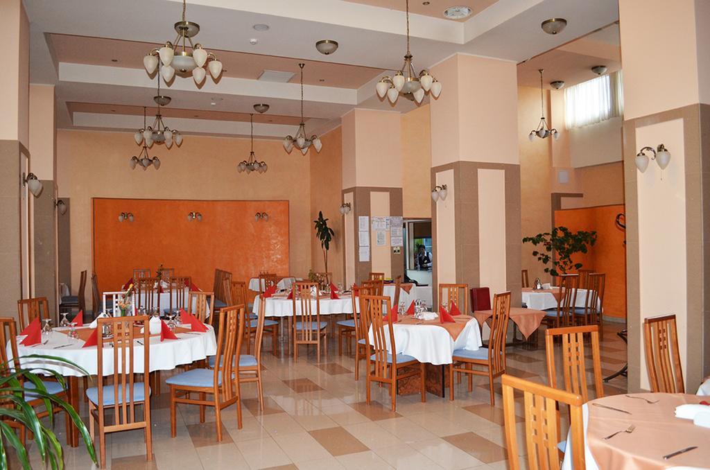 Hotel Sport Cluj-Napoca Exterior photo